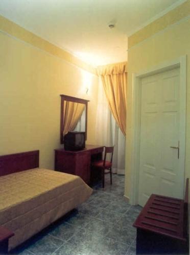 Hotel Impero Brescia Ngoại thất bức ảnh